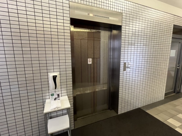 オカバ水戸ビル　エントランス