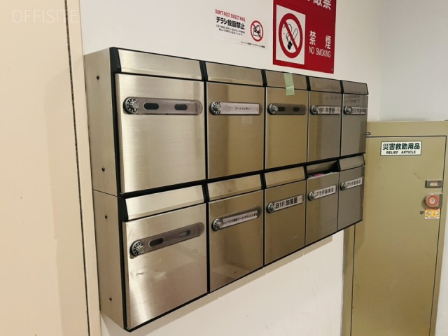 ヒューリック銀座ワールドタウンビル　エントランス