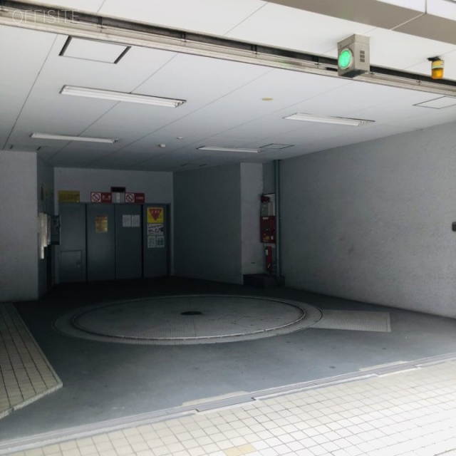 ヒューリック新京橋ビル　駐車場