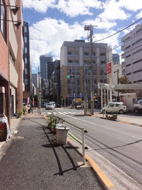 第2三栄ビル ビル周辺道路