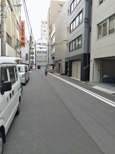 TIDビル ビル前面道路