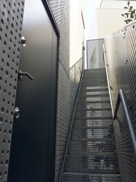 メグビル 画像