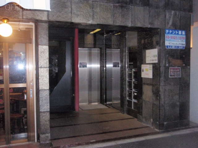 SKM銀座イーストビル　エントランス