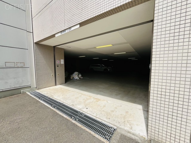 横浜楠町ビル　駐車場