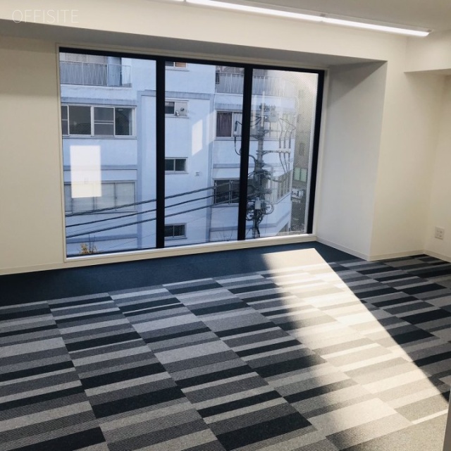 田村町 Shinshodoh BLDG　室内