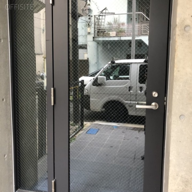 NACビル エントランス