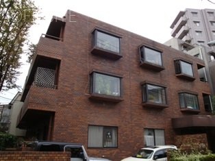 萩原ホームズ御殿山ビル 2階 22.23坪　外観