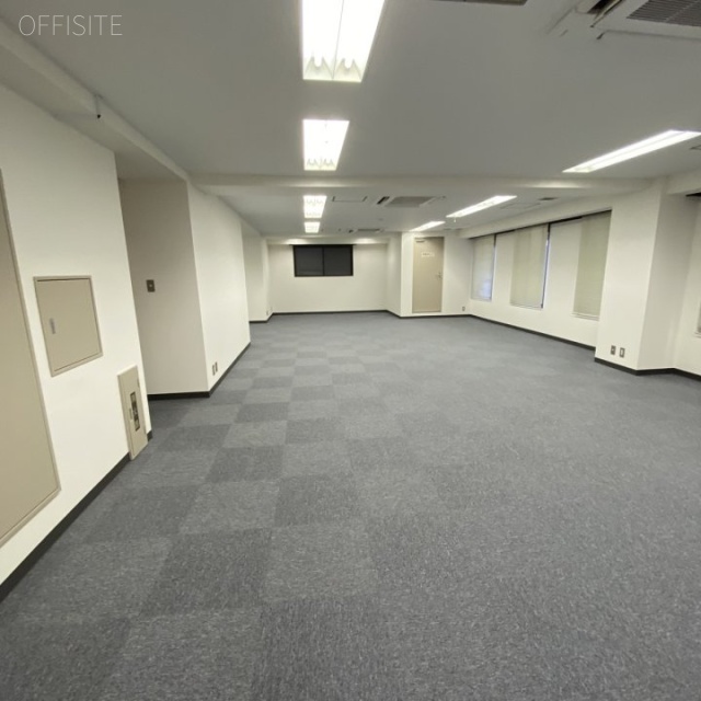 銀座アルカビル 室内