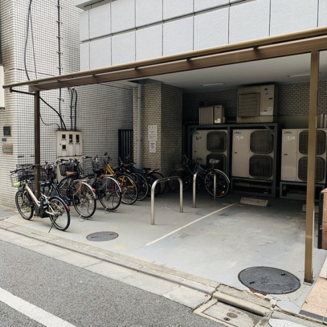 オフィスコオフィス築地(中銀ベル築地マンシオン) 駐輪スペース