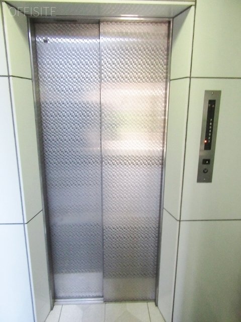 NFビル エレベーター