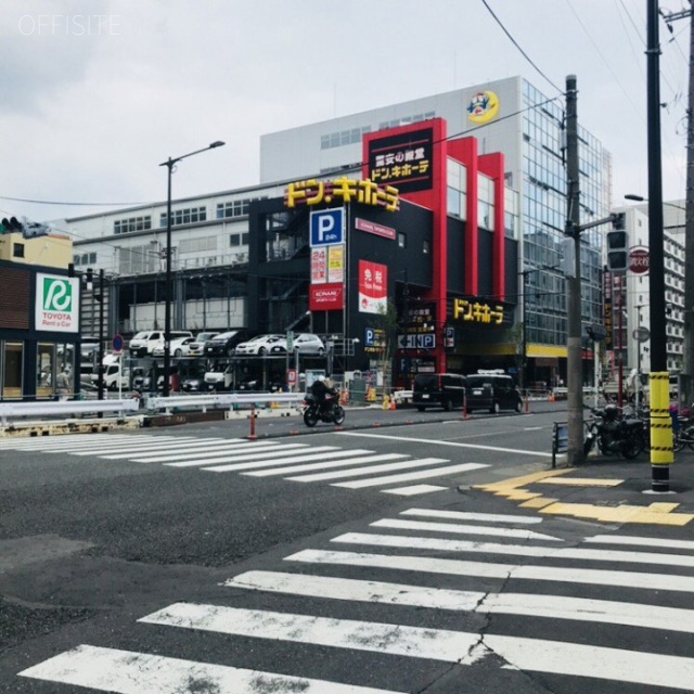 ビラアペックスタワー ビル前面道路