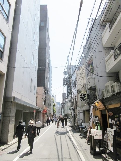 DO芝大門ビル ビル前面道路