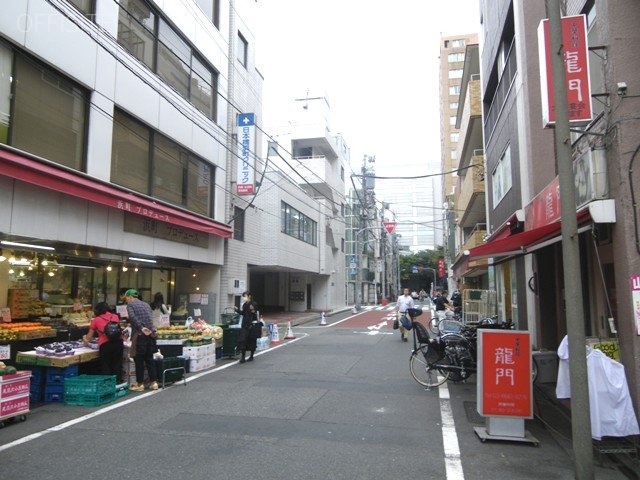 青商ビル 画像