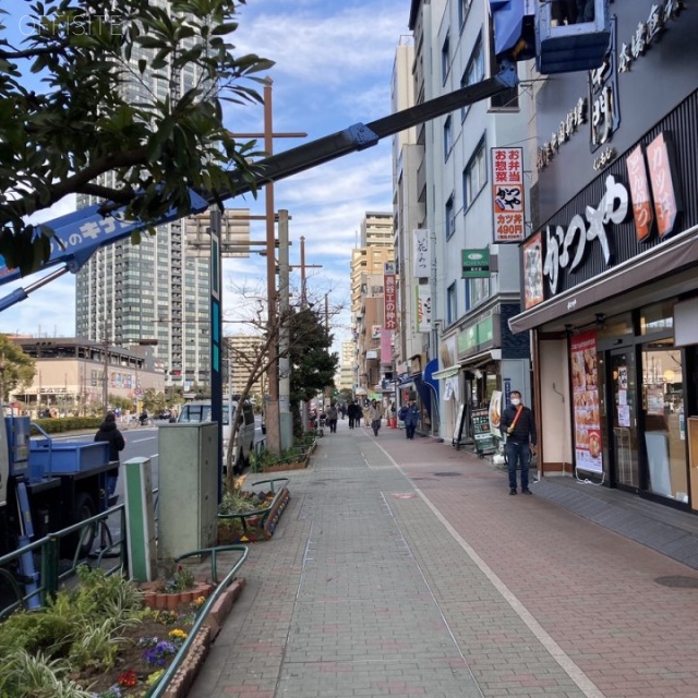 寿和(すわ)ビル ビル前面道路