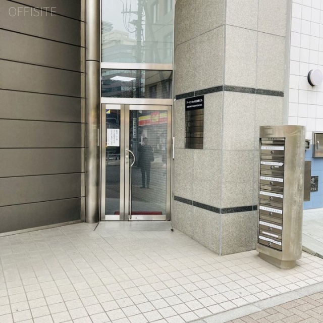 アーバンネット岩本町ビル エントランス