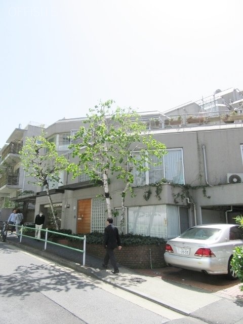 コープ野村六本木2 外観