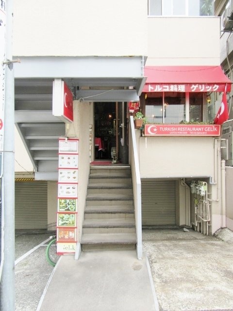 安東ビル エントランス