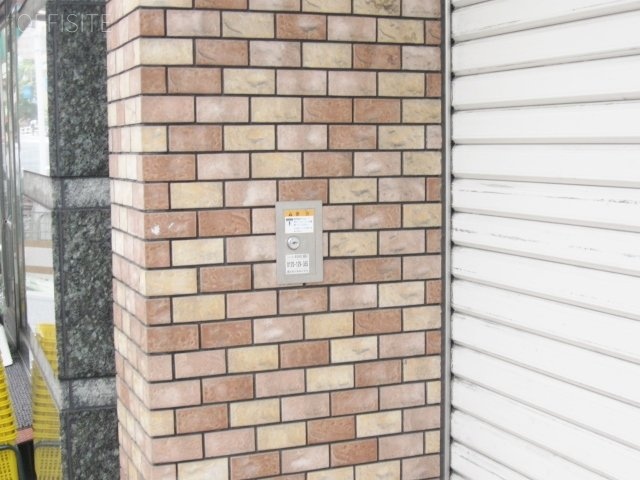 まるまんビル 画像