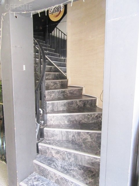 UF2ビル 画像
