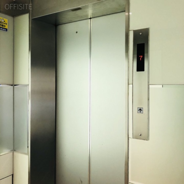 銀座サザンビル エレベーター