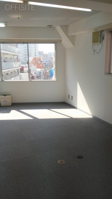高柳ビル 室内