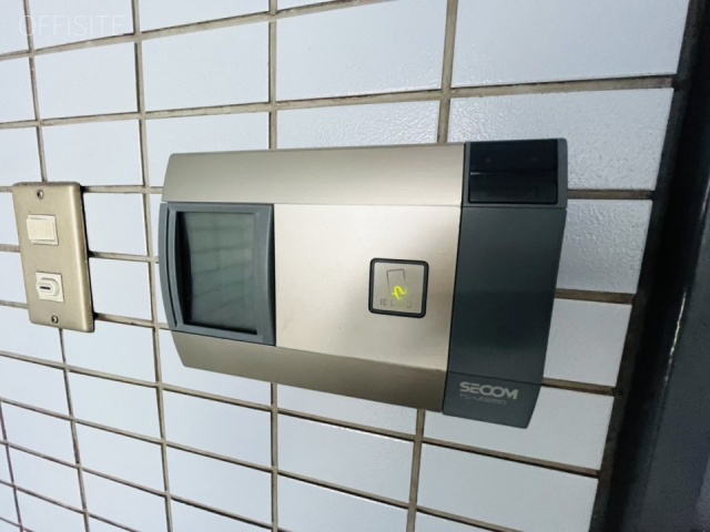 日本生命新横浜ビル エントランス