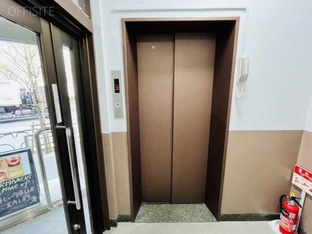 代々木MMIビル　エントランス