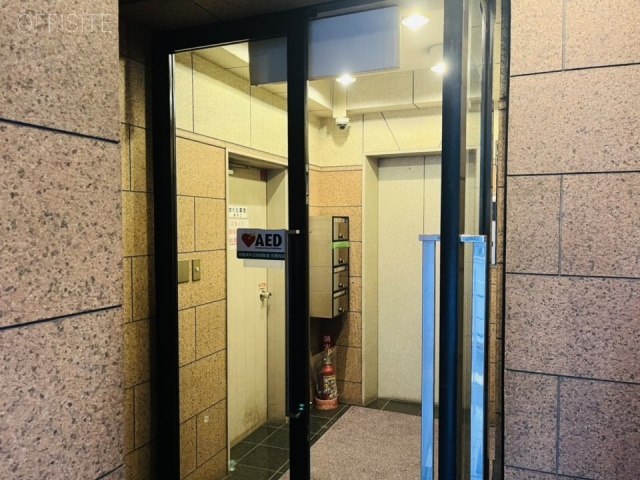 日本精鉱ビル エントランス