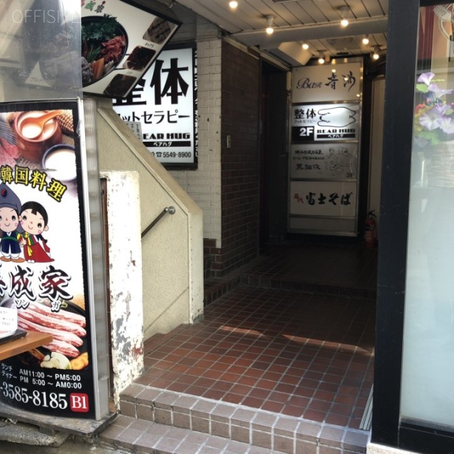 篠原ビル エントランス