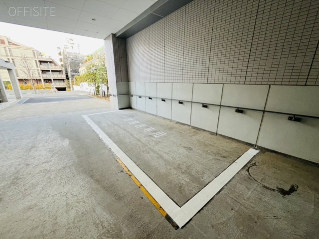 X-BASE SHIBUYA(クロスベースシブヤ) 駐車場