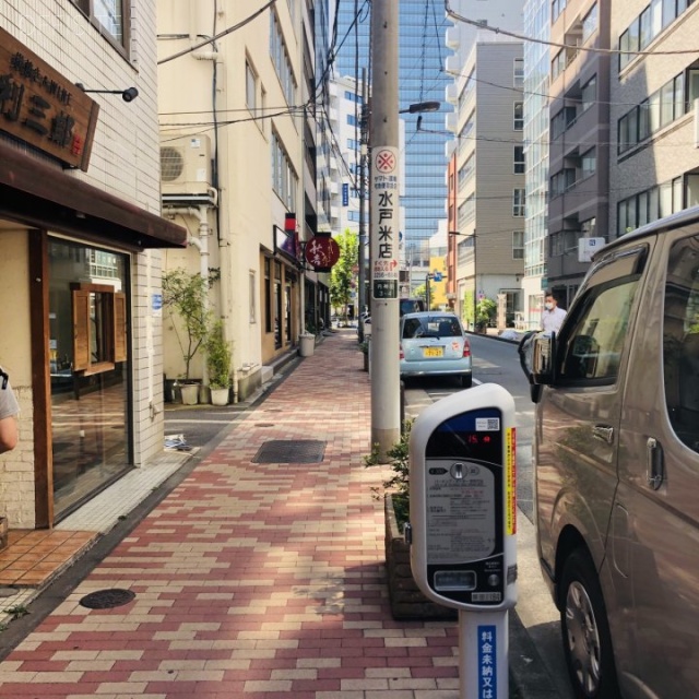 林東京第一ビル ビル前面道路