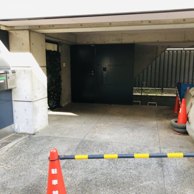 ヨシムラビル 外観