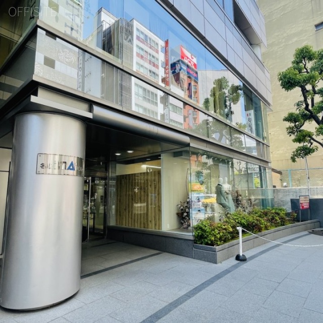 名駅IMAIビル　1階部分