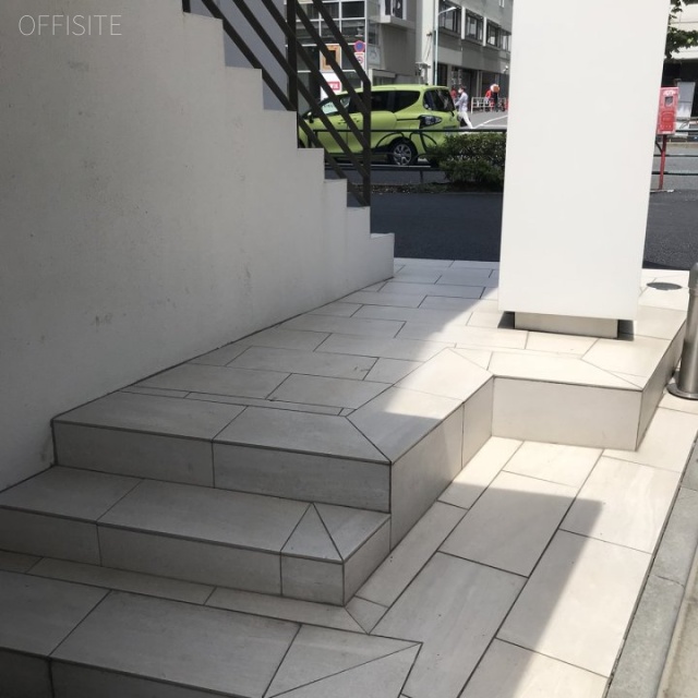 落合原宿ビル エントランス