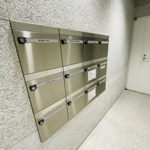 ティファニー銀座ビル 郵便受け
