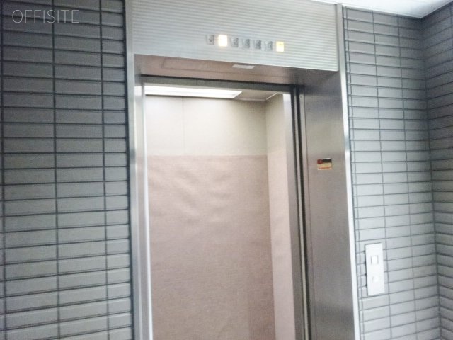 MRビル エレベーター