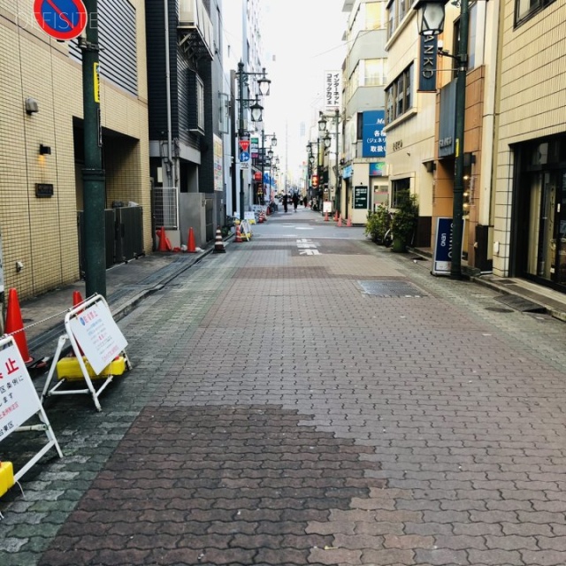 埴原ビル ビル前面道路