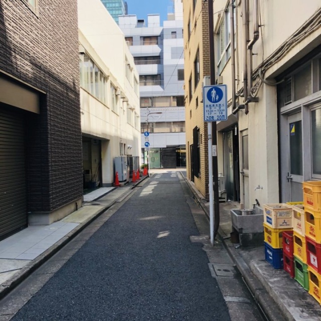 廣瀬ビル ビル前面道路