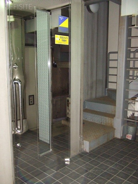 大我ビル エントランス