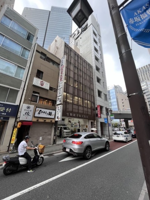 生駒硝子ビル　外観