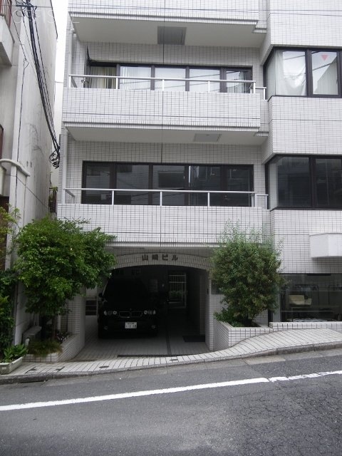 山崎ビル 外観