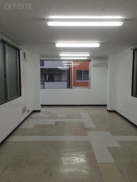 マキノビル 1階【1F～3F】 43.98坪　室内