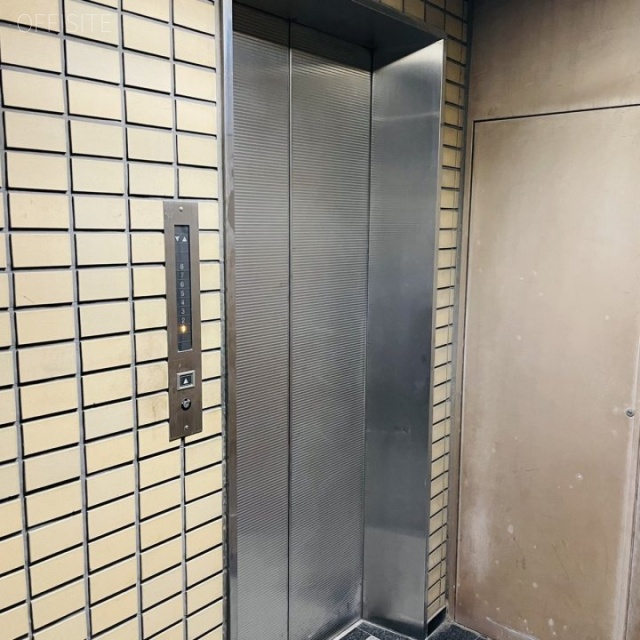 三ツ田ビル エレベーター