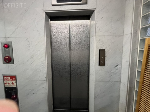 原島三崎町ビル　エントランス