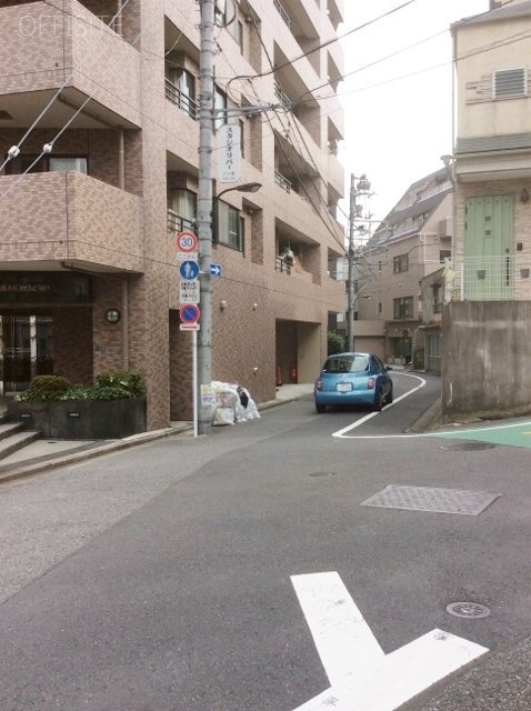 松澤ビル ビル周辺道路