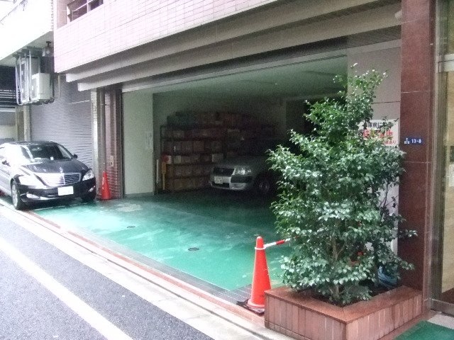 ケイエフビル 画像