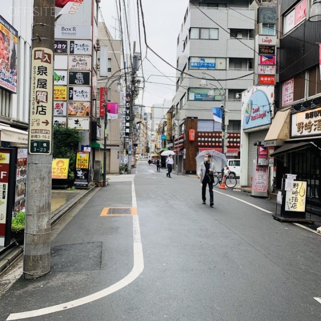 ル・グラシエルBLDG.45 ビル前面道路