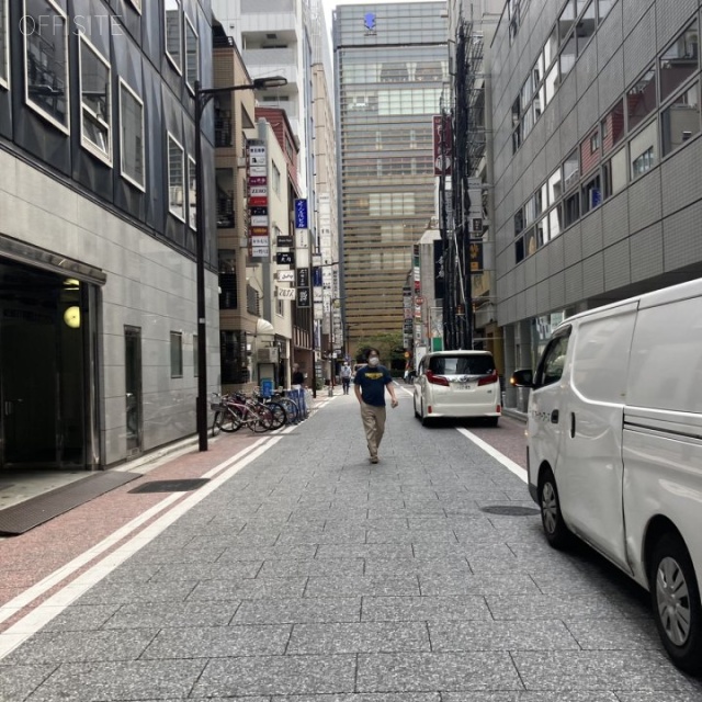 銀座アステルビル ビル前面道路