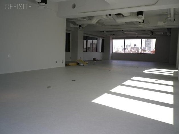 ニューウェイブ原宿 室内