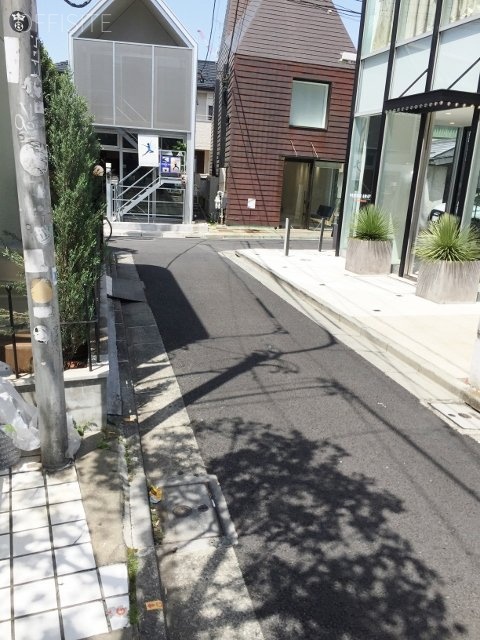 カメリアコートビル 画像